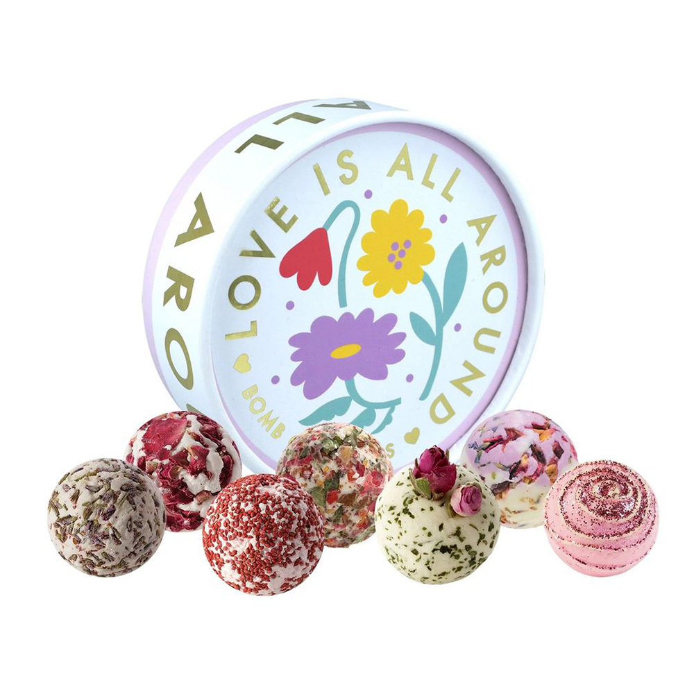 Set 7 bombe de baie LOVE IS ALL AROUND