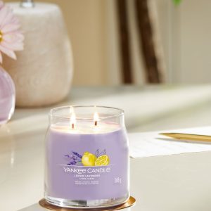 Lumanare parfumata LEMON LAVENDER, 368 GR