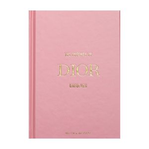 Carte THE ESSENCE OF DIOR